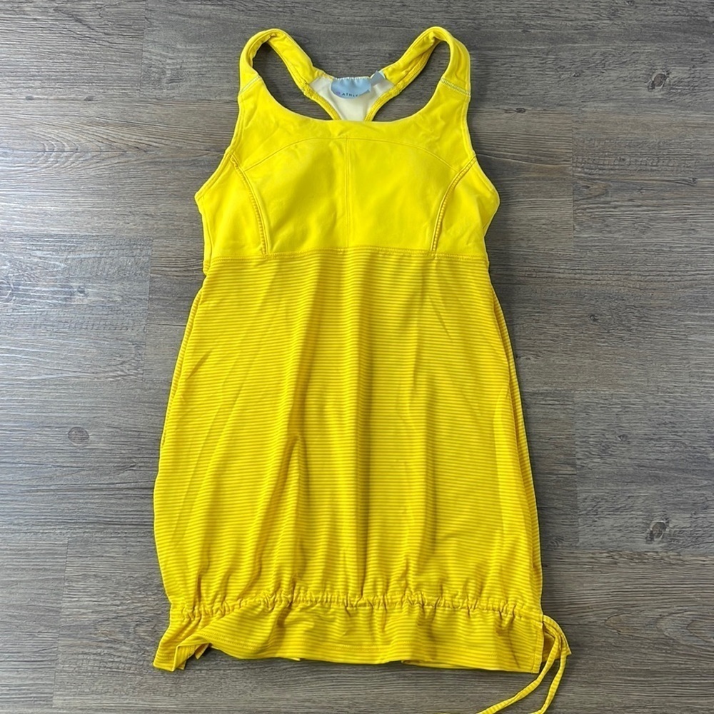Athleta Women’s Bright Yellow Racerback Skills and Drills Tank, size XXS